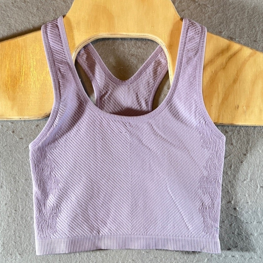 816 | Yogalicious Rib Seamless Sunset Athletic Crop Tank Top Purple Girls M 10